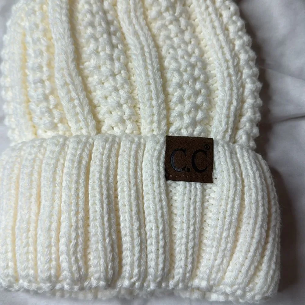 C.C. Winter Sherpa Fleeced Lined Chunky Knit Stretch Pom Pom Hat.